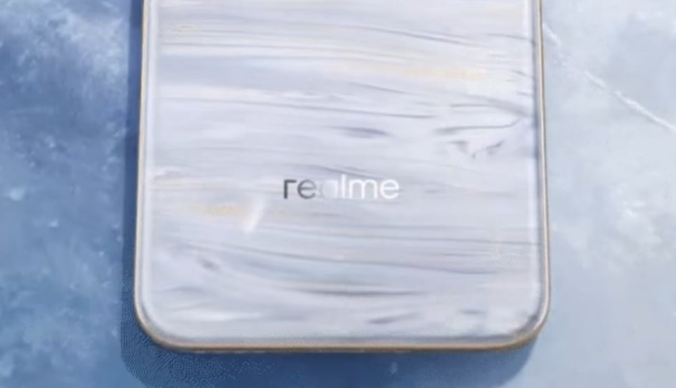 Logo Realme pada Realme 14 Pro series. (Weibo)