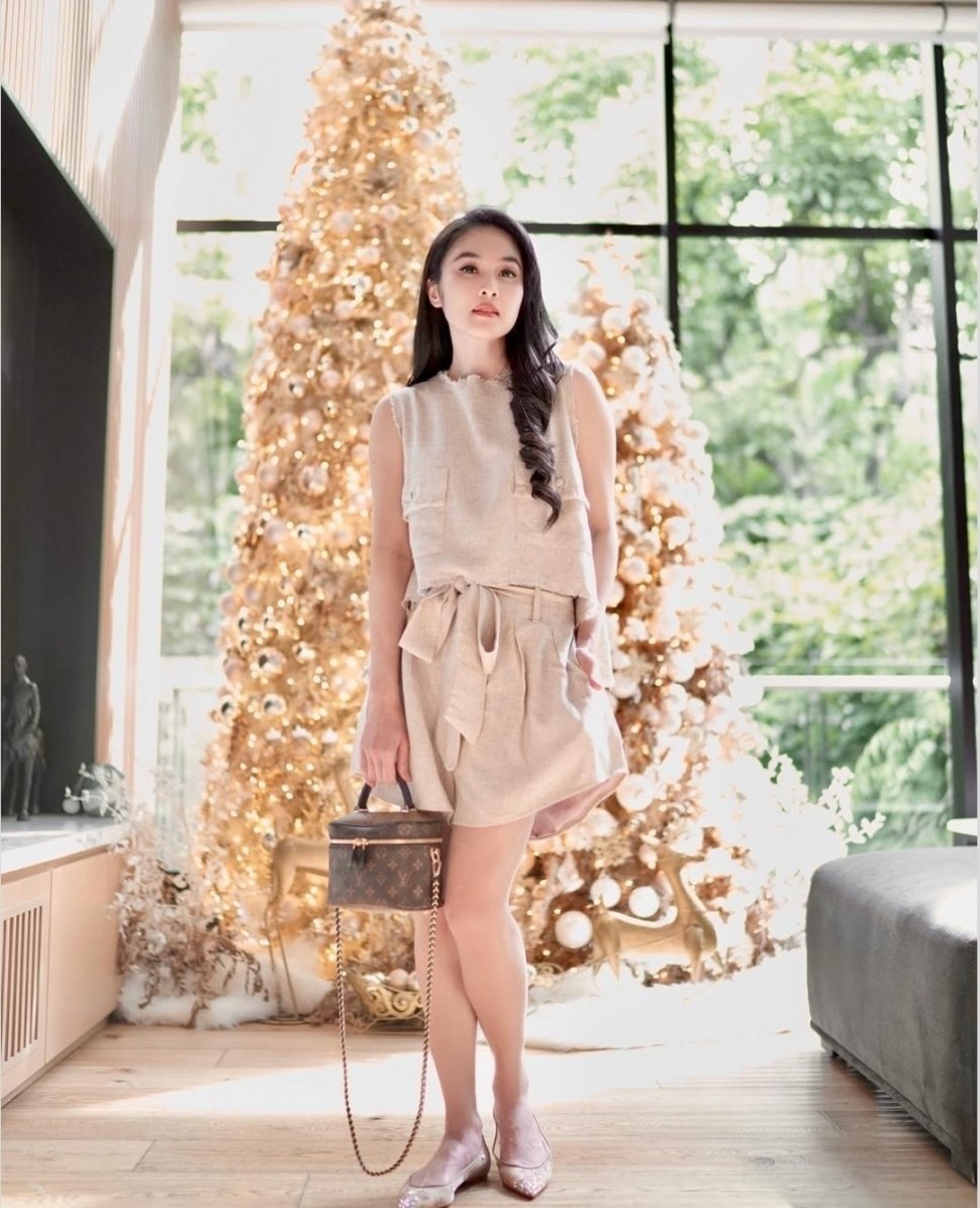 Penampakan Pohon Natal Mewah Sandra Dewi dari Tahun ke Tahun (Instagram)