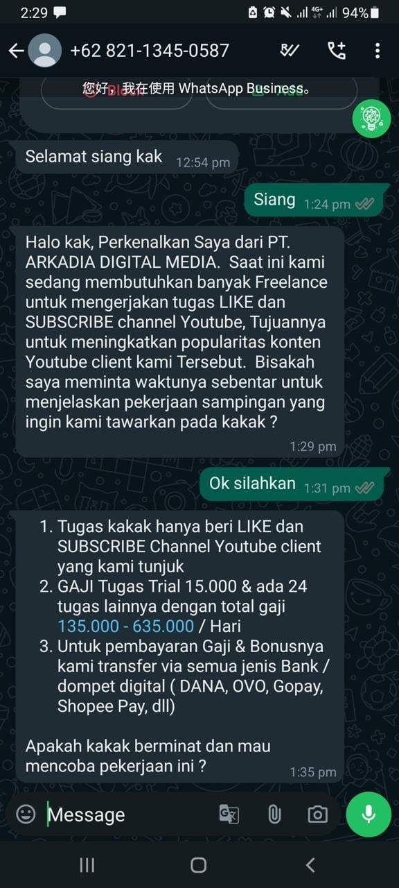 Penipuan mengatasnamakan PT Arkadia Digital Media melalui pesan WhatsApp. [Ist]