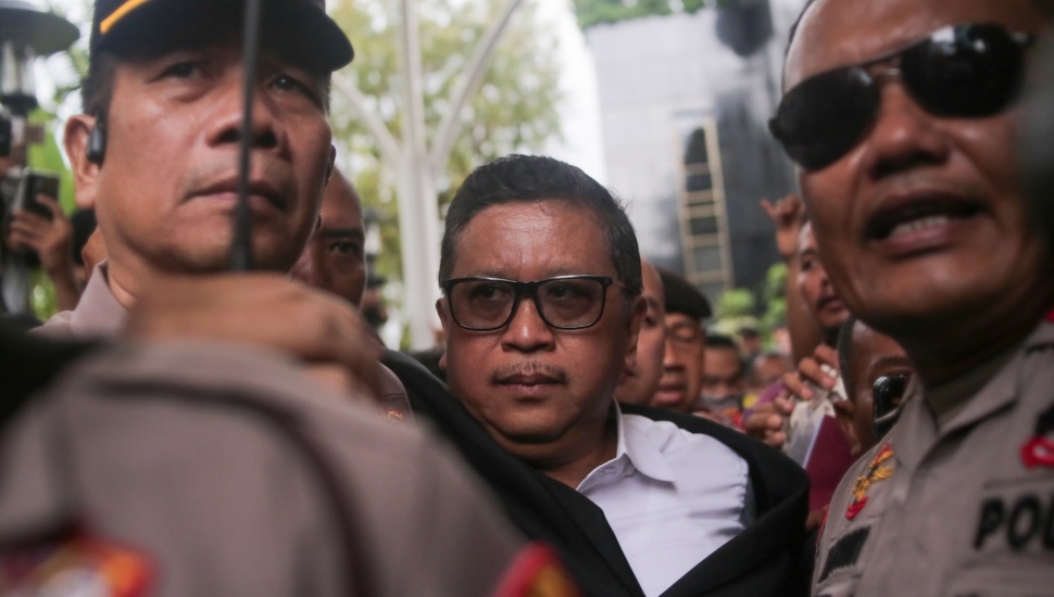 Kejutan dari Medan Merdeka Barat dan Skenario Menyelamatkan Hasto