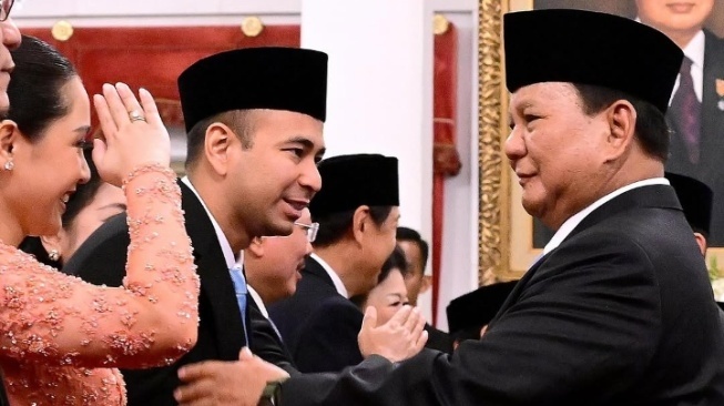 Pelantikan Raffi Ahmad sebagai Utusan Khusus Presiden (Instagram/raffinagita1717)