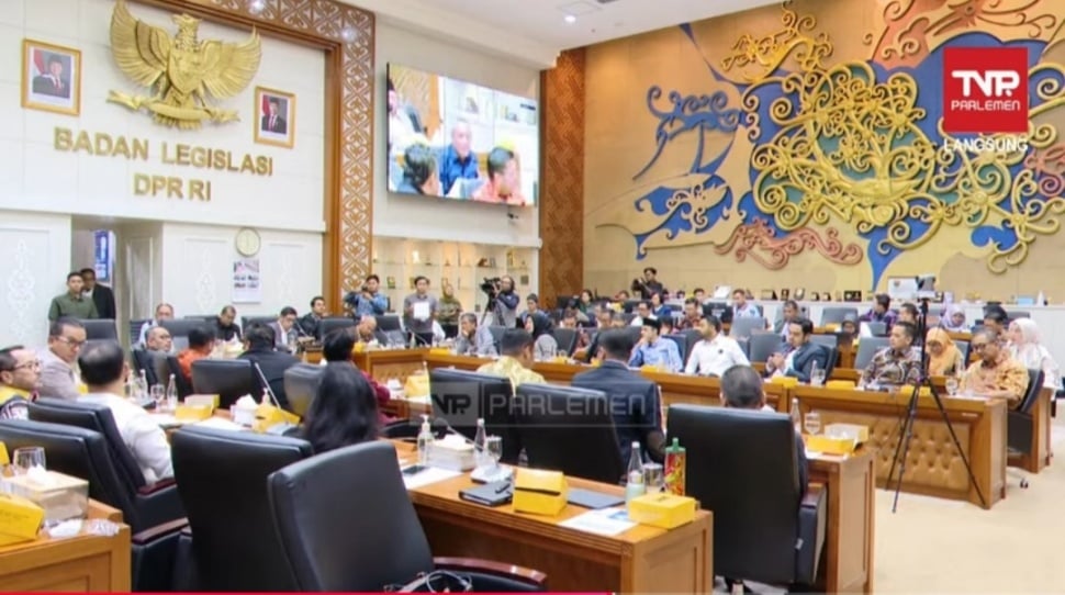 Jebakan Wakil Rakyat Menggiring Kampus ke Lubang Tambang