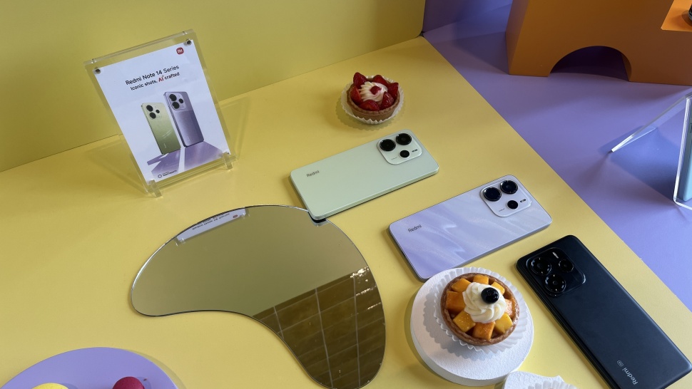 Redmi Note 14 4G yang resmi diluncurkan Xiaomi ke Indonesia pada Jumat (24/1/2025). [Suara.com/Dicky Prastya]