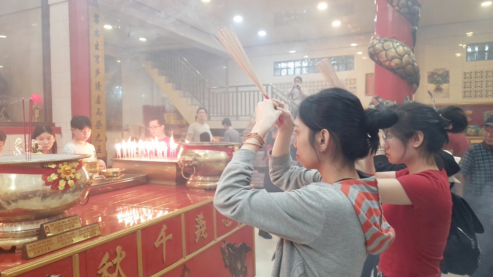 Imlek di Tanah Syariat: Toleransi Bersemi di Banda Aceh