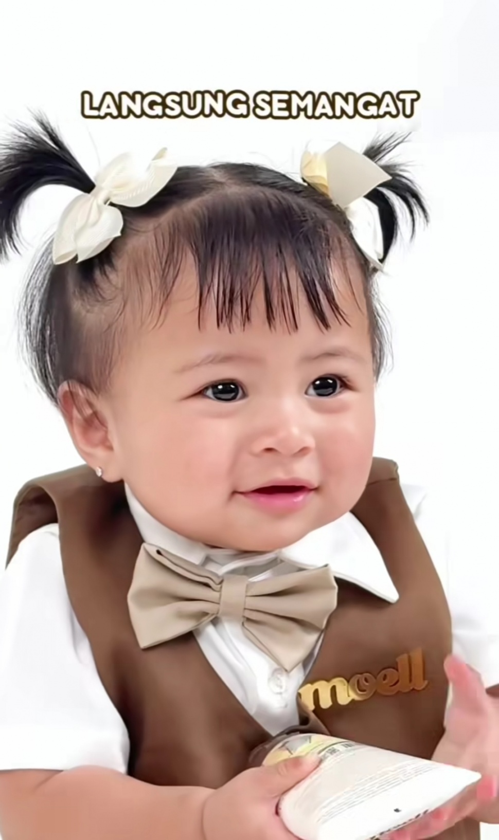 Belum Genap Setahun, Baby Lily Sudah Jadi Model Endorsement (Instagram/@chevirgo)