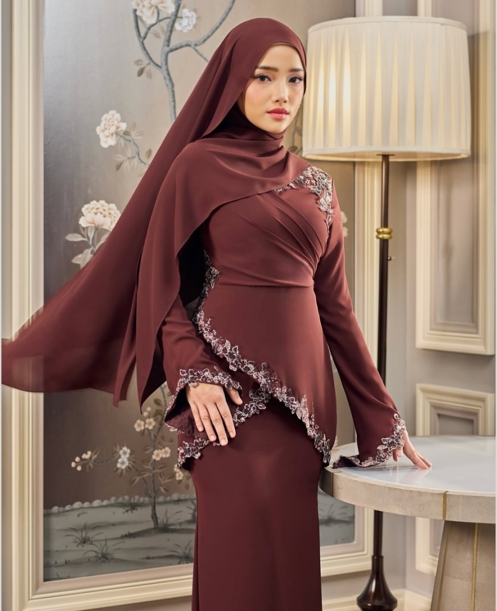 Diam-diam Fuji Jadi Model Brand Fashion Malaysia (Instagram)