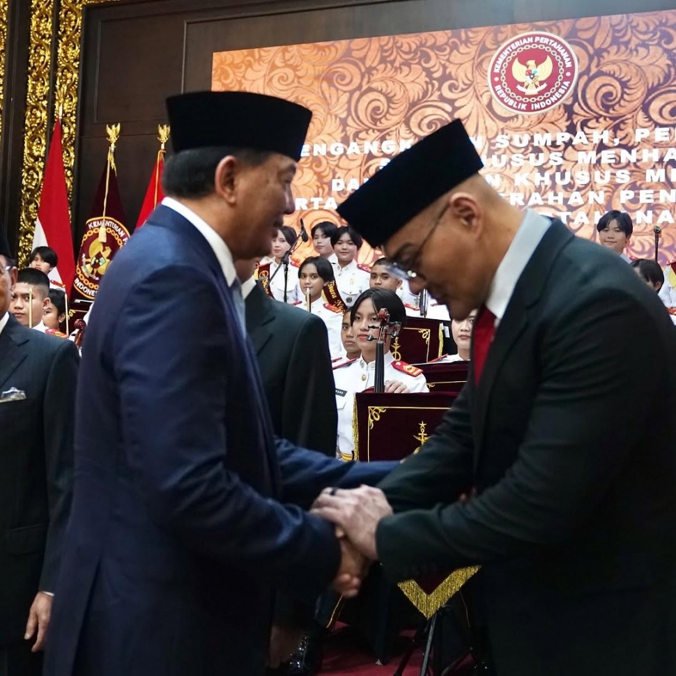 Deddy Corbuzier Resmi Dilantik Jadi Stafsus Menteri Pertahanan. [Instagram/dc.kemhan]