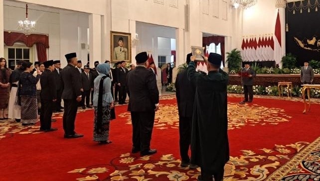 Presiden Prabowo Subianto melantik sejumlah pejabat di Istana Negara Jakarta, Rabu (19/2/2025). [Suara.com/Novian]