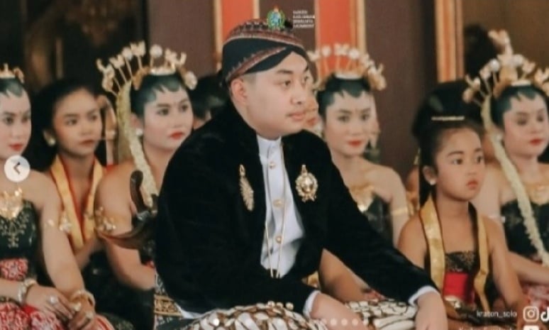 Putera Mahkota Kraton Solo, KGPAA Hamangkunegoro Sudibya Rajaputra Narendra Mataram. [Bidik layar/IG/kgpaa.hamangkunegoro]