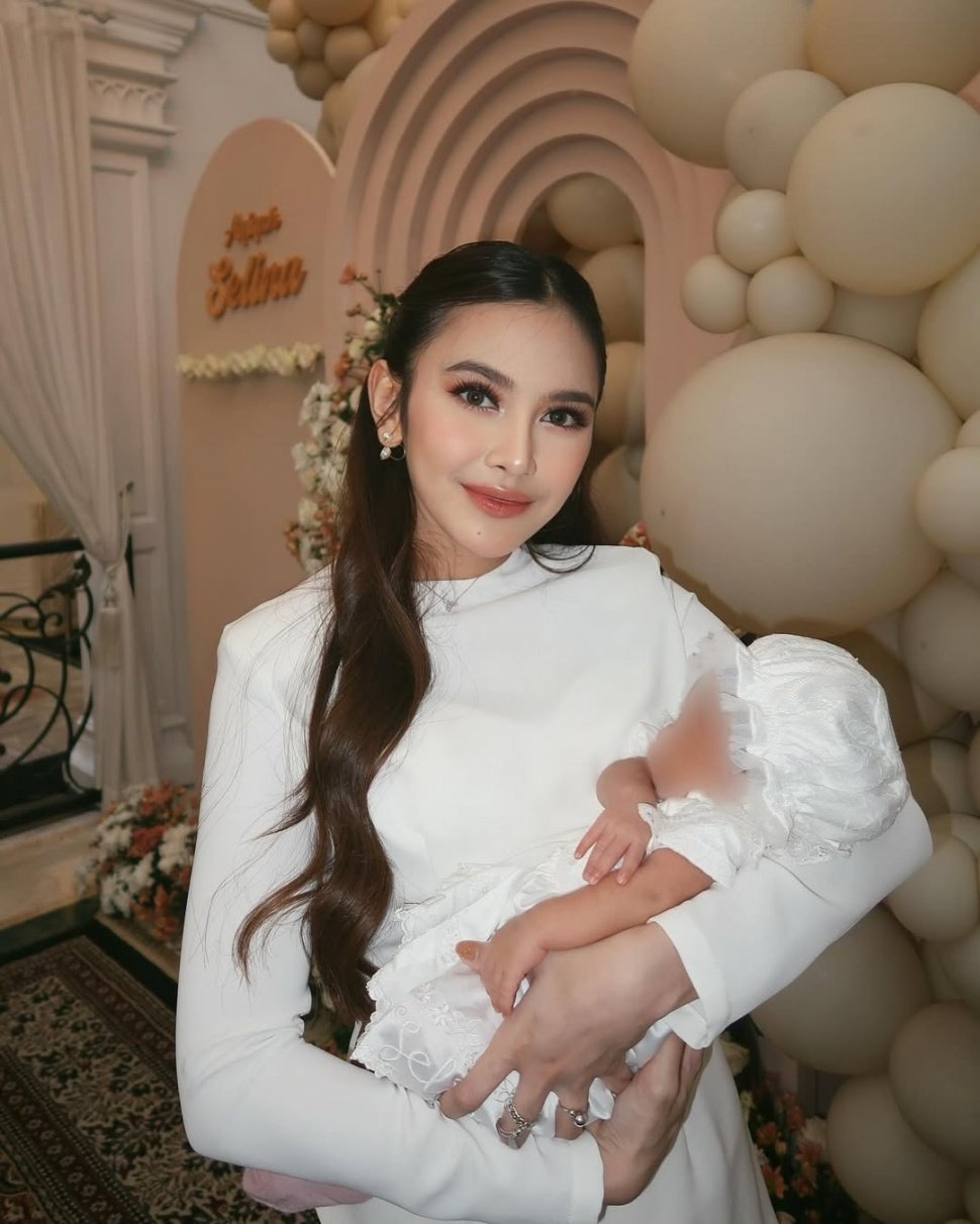 Potret Akikah Baby Selina, anak Rizky Febian dan Mahalini [Instagram/@mahaliniraharja]