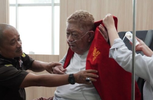 Pengusaha Sumsel Haji Halim Ali saat ditahan [kejati Sumsel]