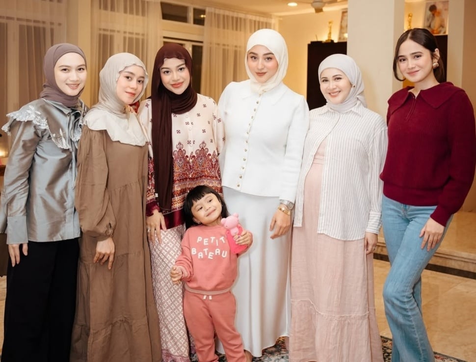 Outfit Bukber Geng Mamayu (Instagram)