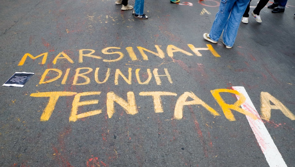 Gelombang Aksi Tolak UU TNI: Korban Demonstran Berjatuhan, Setop Kekerasan Aparat!