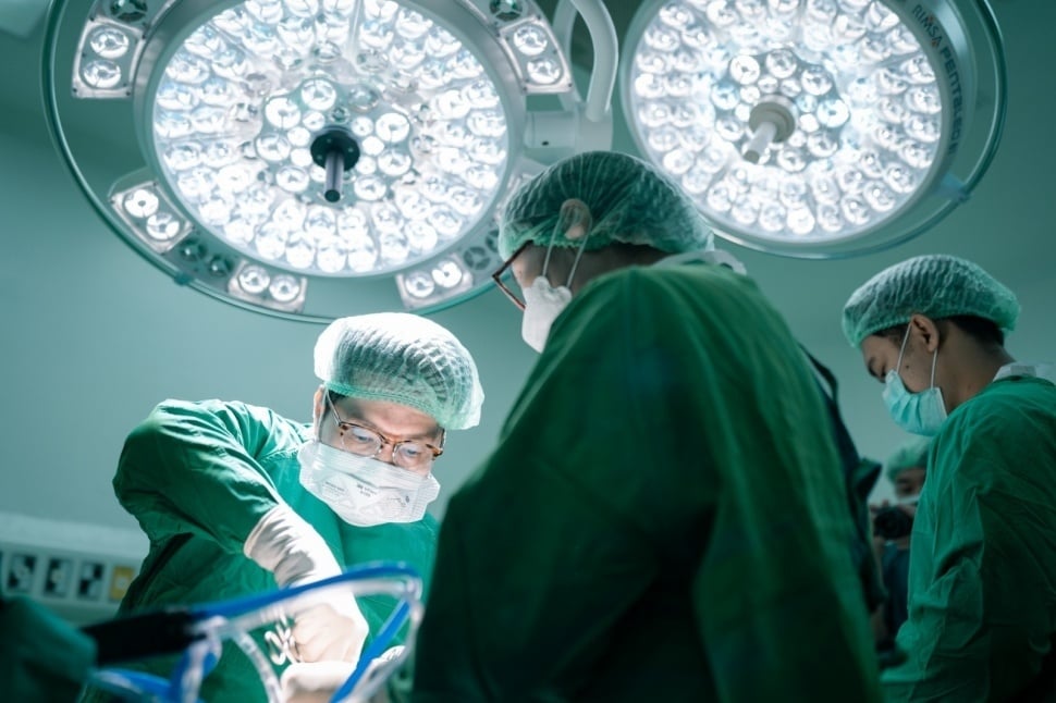 Ilustrasi dokter melakukan operasi (Dok. Bethsaida Hospital)