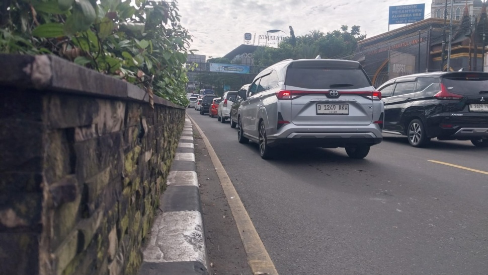One Way dari Puncak Bogor menuju Arah Jakarta [Egi/Suarabogor]