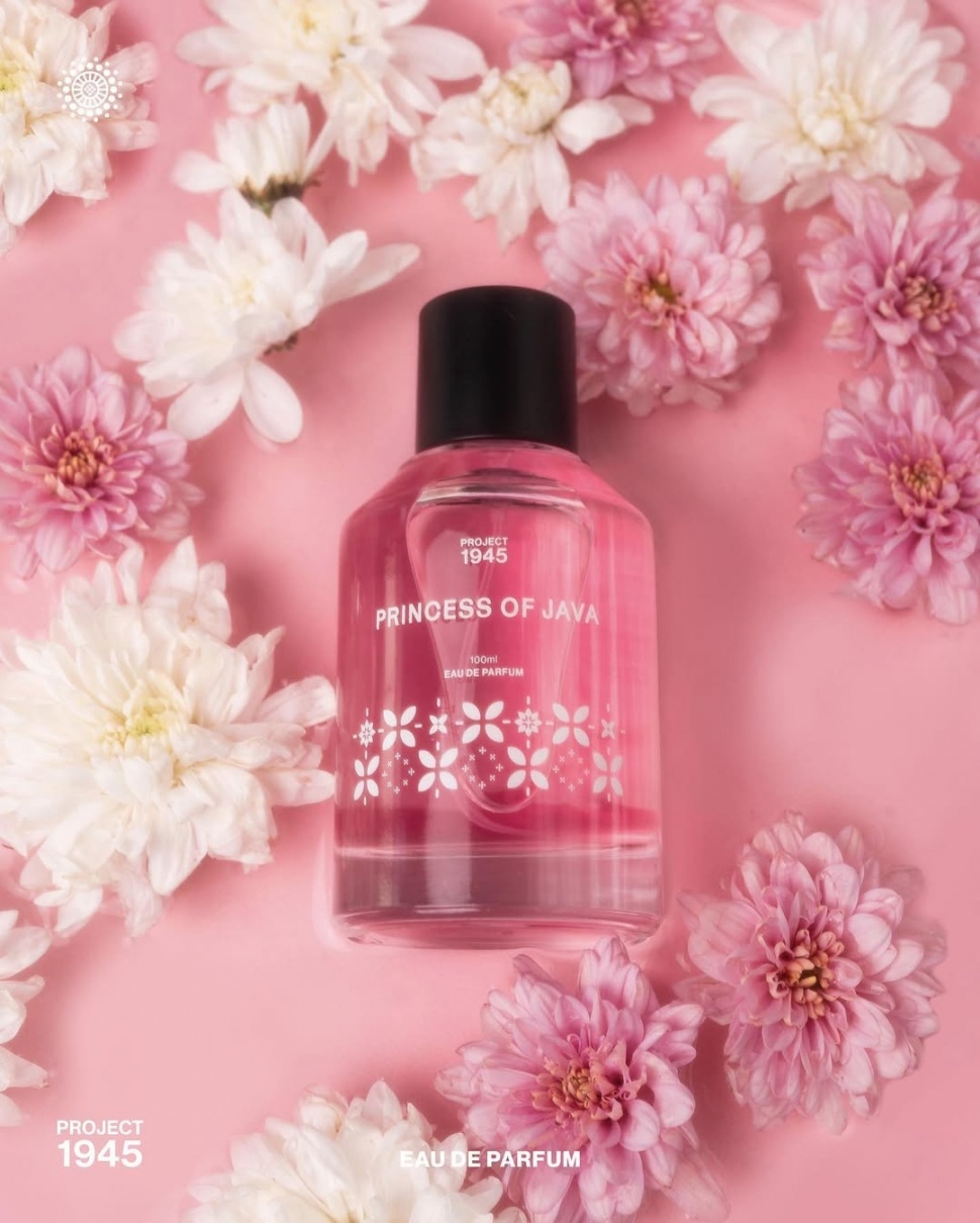 Parfum Wanita Lokal dengan Wangi Semerbak (Instagram/@project1945.id)