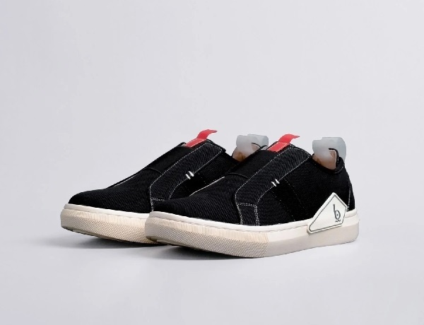 Sepatu lokal - Pijakbumi