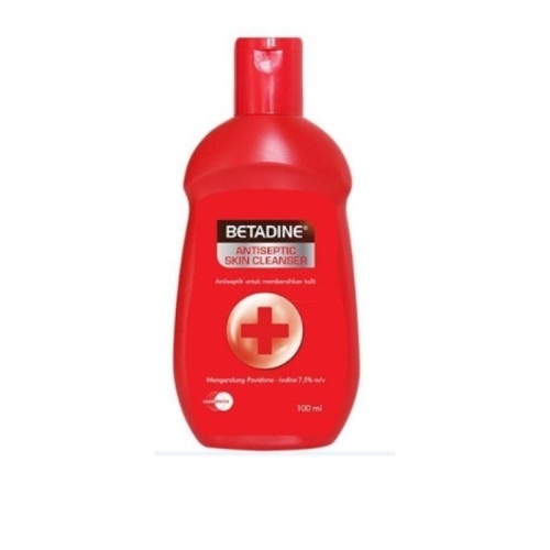 Rekomendasi sabun untuk jerawat punggung - Betadine Sabun Antiseptik.