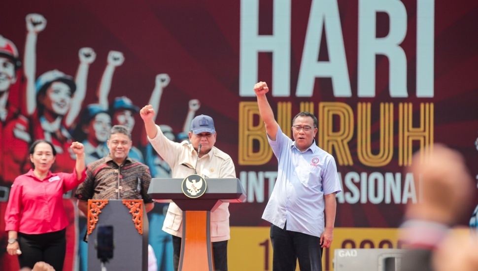Presiden Prabowo Subianto saat hadiri perayaan Hari Buruh sedunia di Monas, Jakarta. (Suara.com/Alfian)