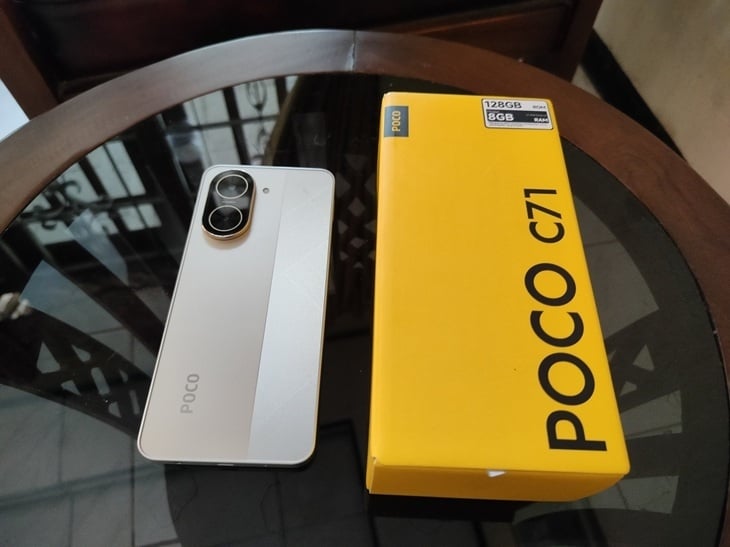 Review POCO C71. (Suara.com/ Rezza Rachmanta)