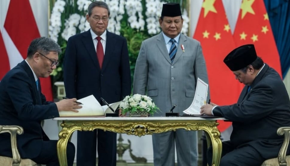 Bantuan China untuk MBG: Kadin Senang, Ekonom Khawatir 'No Free Lunch'!
