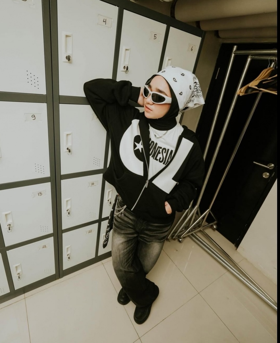 OOTD Hijab Friendly ala Nabila Taqiyyah (Instagram.com/nabilataqiyyah)