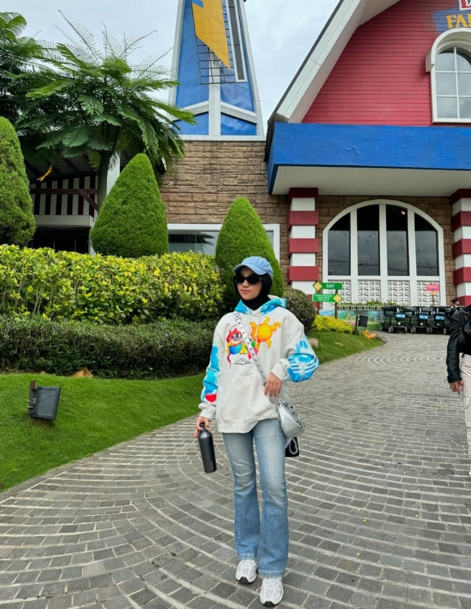 OOTD Hijab Friendly ala Nabila Taqiyyah (Instagram.com/nabilataqiyyah)