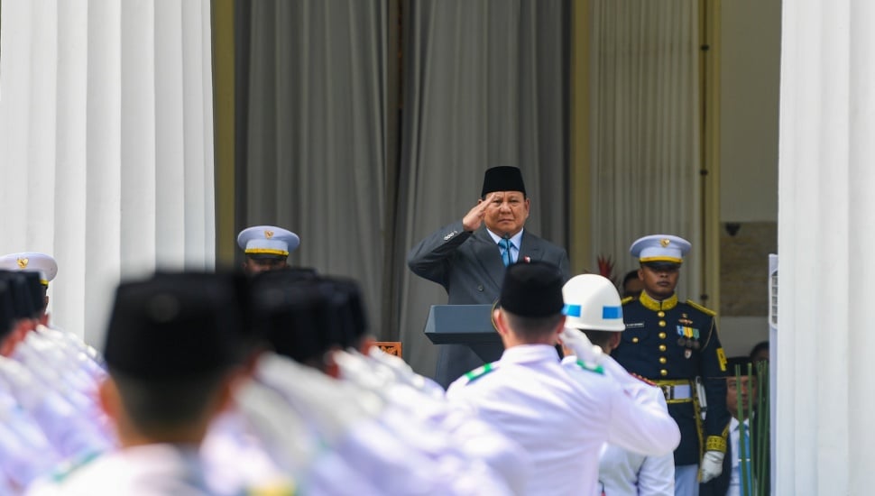 Presiden Prabowo Subianto memimpin upacara Hari Lahir Pancasila di Gedung Pancasila, Jakarta, Senin (2/6/2025). [ANTARA FOTO/Muhammad Adimaja/foc]