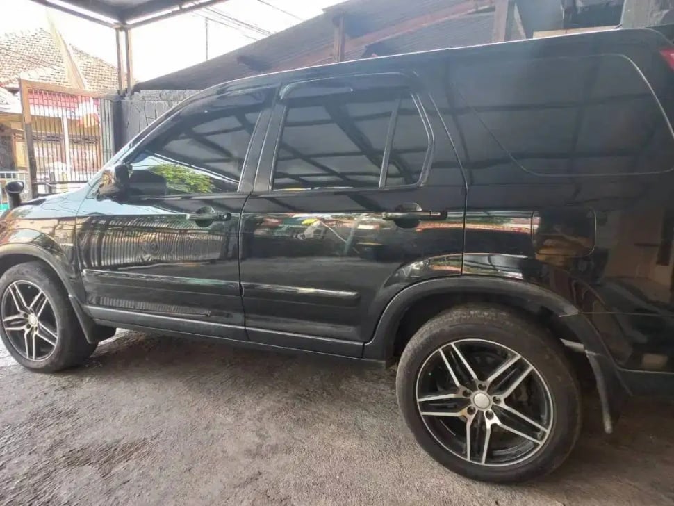 Honda CRV (2004). (OLX)