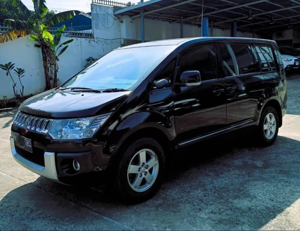 Mitsubishi Delica (2015). (OLX)