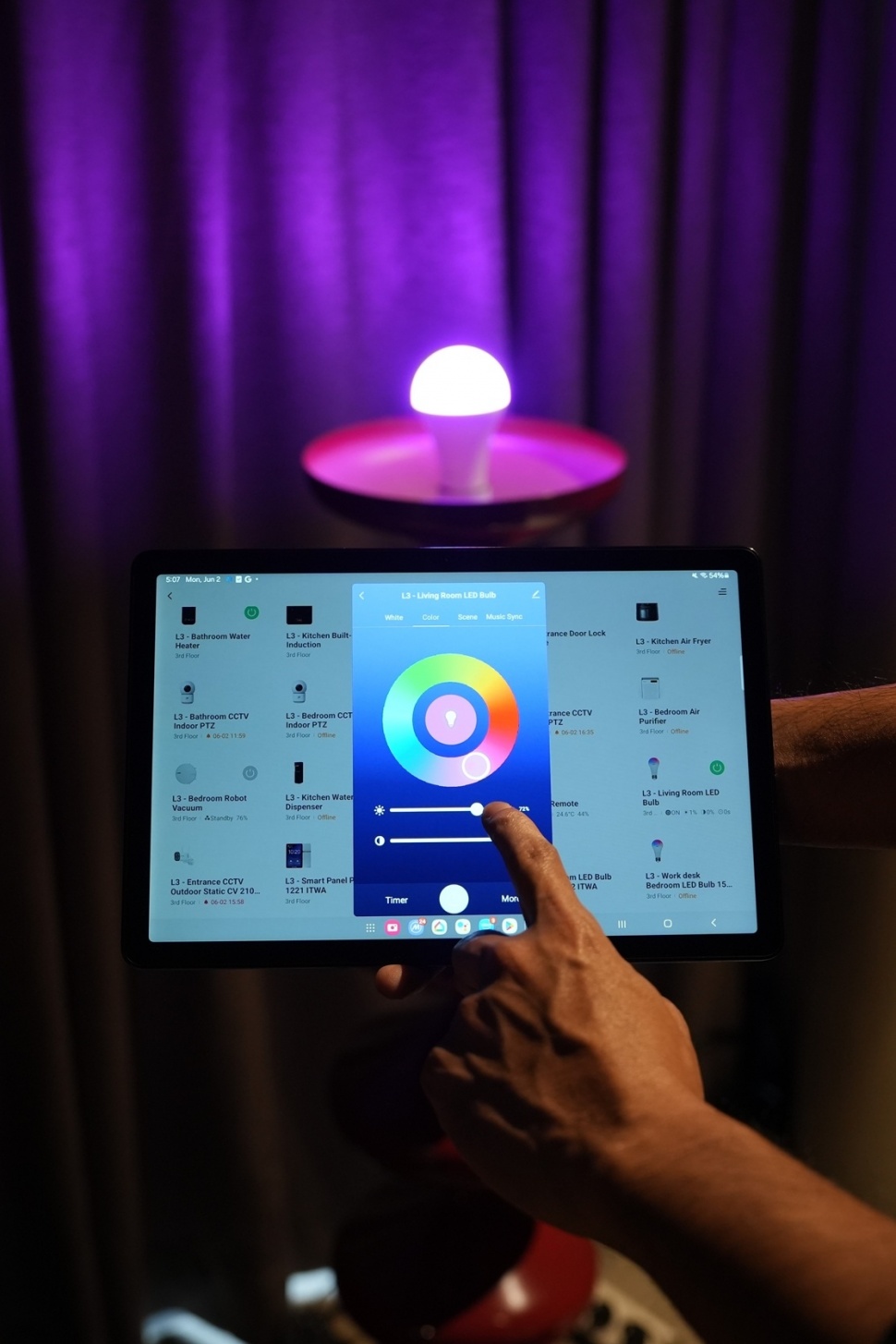 Ilustrasi Smart Home. (dok. Modena)