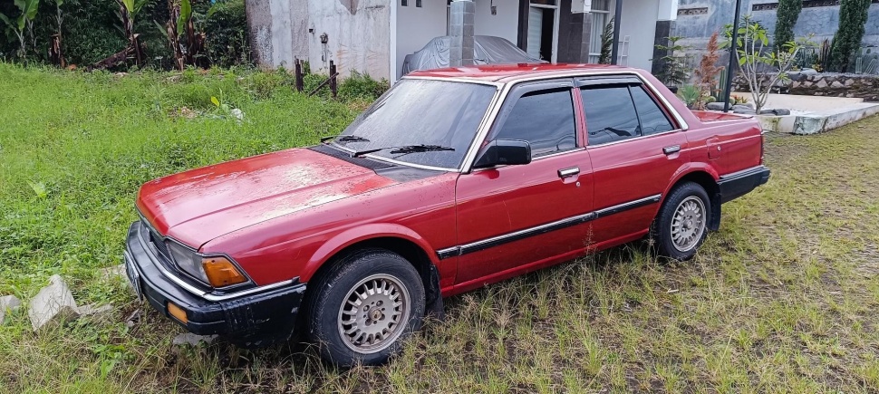 Honda Accord (1982). (OLX)
