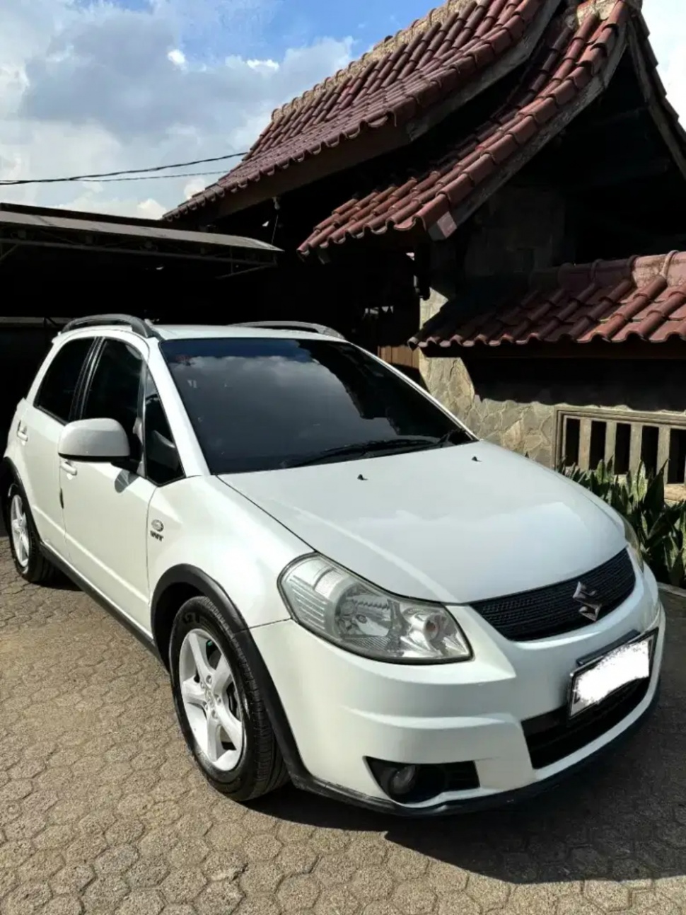 rekomendasi mobil bekas murah, SX4 X-Over (olx)