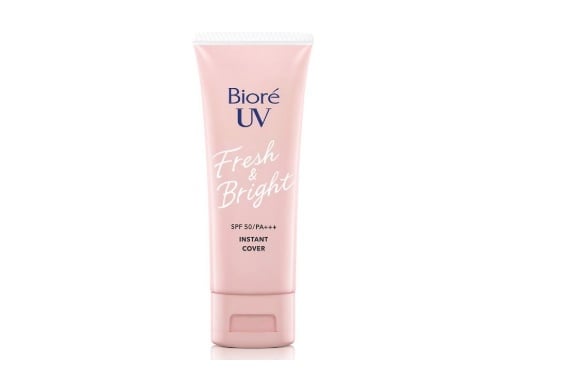 Sunscreen Biore.