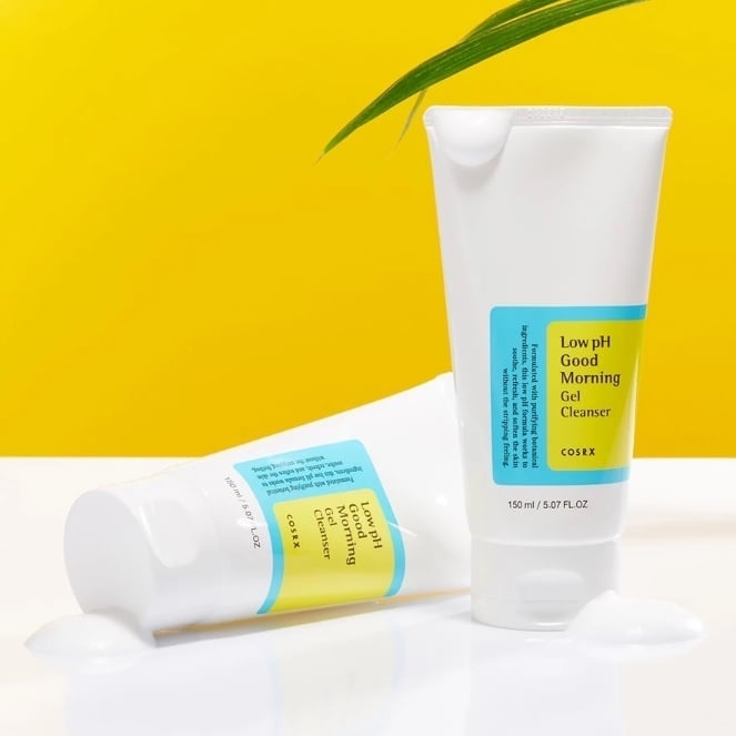 COSRX Low pH Good Morning Gel Cleanser (Shopee)