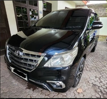 Kijang Innova Diesel [OLX]