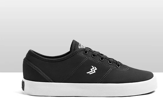 Geoff Max Ethan Black White