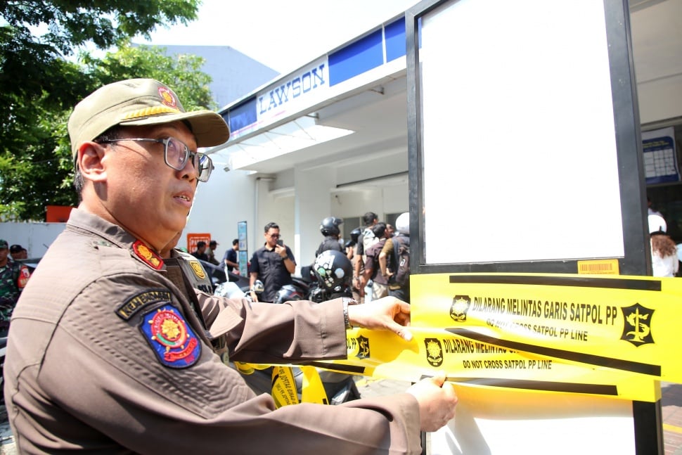 Walikota Surabaya, Eri Cahyadi sidak parkir toko modern 31. (Dok: Pemkot Surabaya)