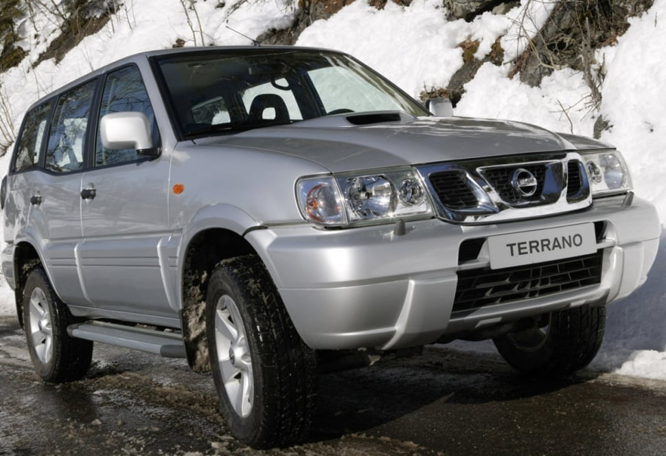 Nissan Terrano 2005. (NetCarShow)