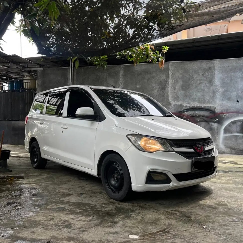 Wuling Confero S (2018). (OLX)