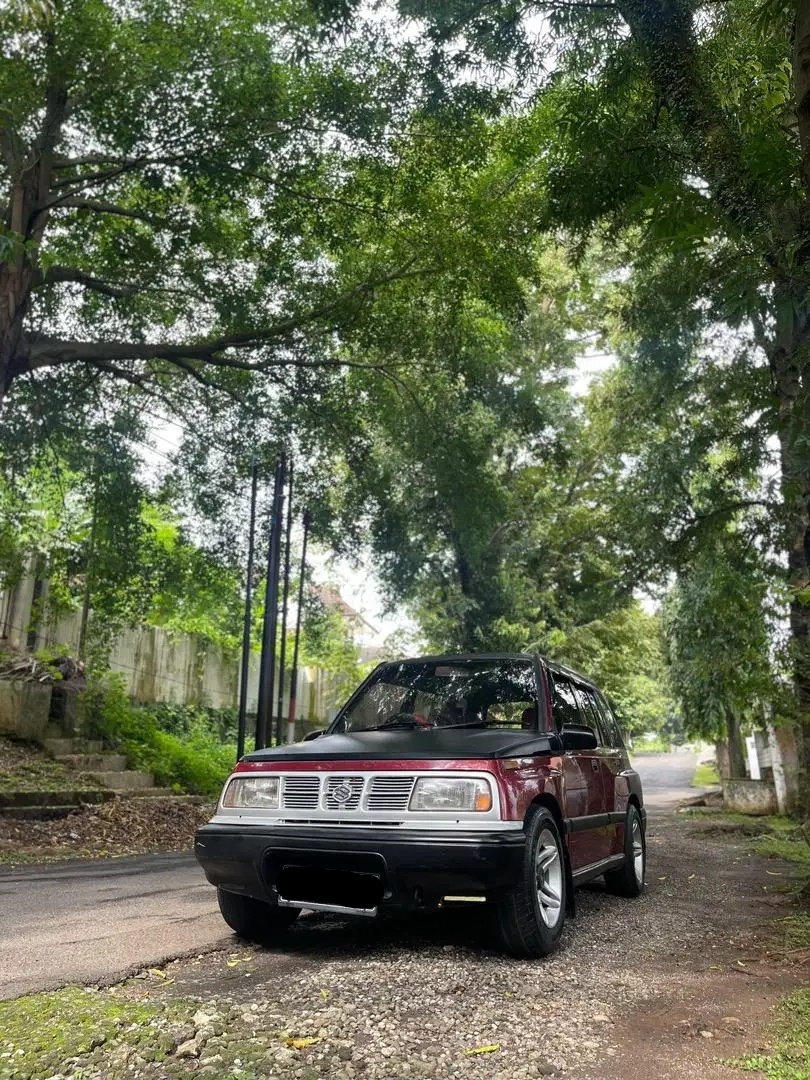 Suzuki Sidekick (1995). (OLX)