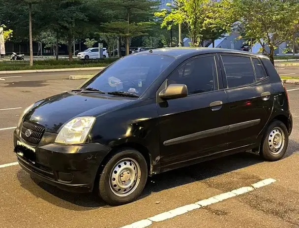 Rekomendasi mobil bekas matic di bawah Rp50 juta. (OLX)