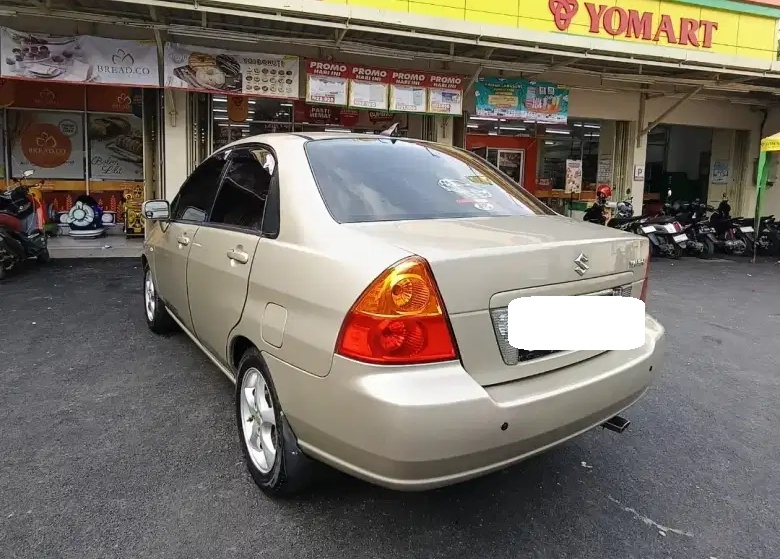 Rekomendasi mobil bekas matic di bawah Rp50 juta. (OLX)