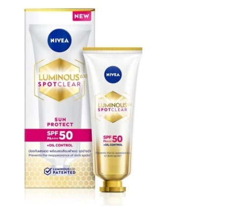 NIVEA Luminous Anti-Dark Spot Face Sunscreen SPF 50 PA+++
