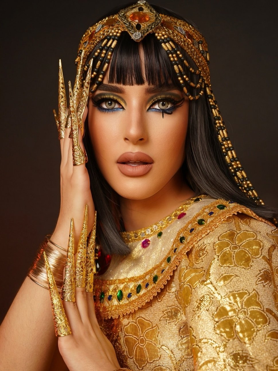 Tren Cleopatra Make Up [Instagram/tasya_farasya]