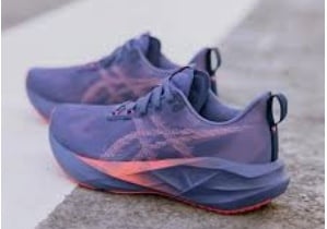 ASICS Novablast 5
