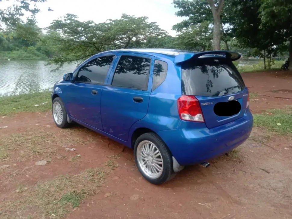 Chevrolet Aveo (2003). (OLX)