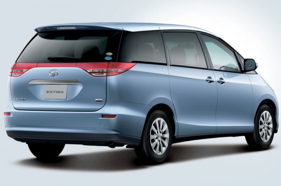 Toyota Estima 2007. (AutoEvolution)