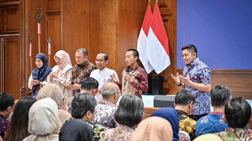 Sekretaris Kabinet Letkol Teddy Indra Wijaya. [Instagram @sekretariat.kabinet]