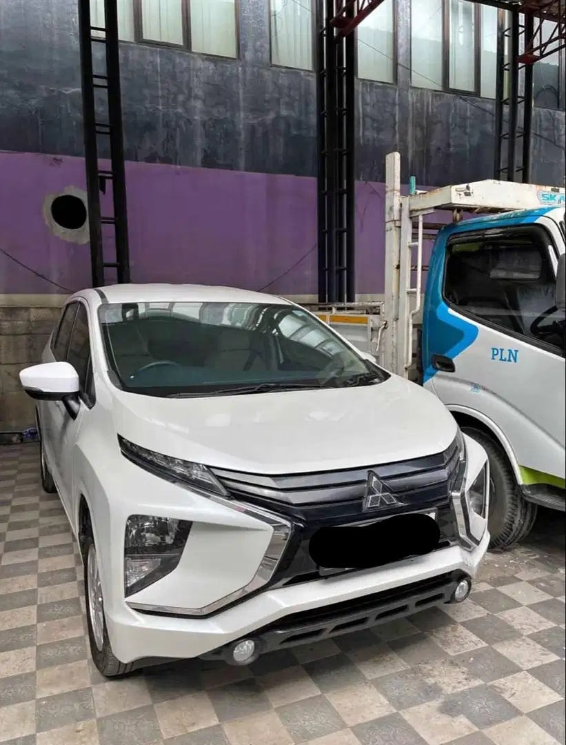 Mitsubishi Xpander GLS Manual (2019). (OLX)